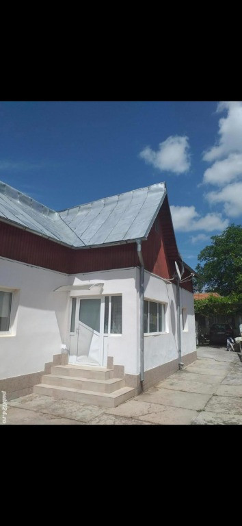 Casa in Cocorastii Caplii, la 8 km de Campina, jud. Prahova