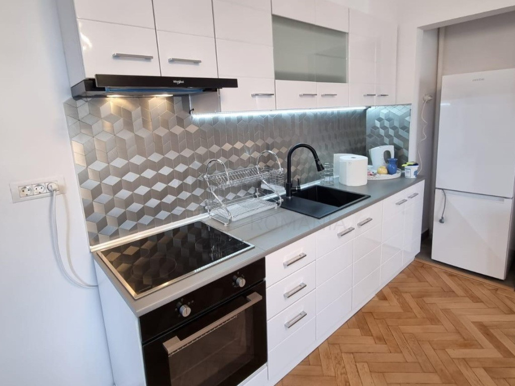 Apartament 3 camere I Piata Unirii I