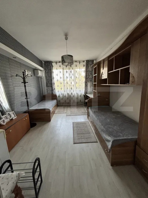 Garsoniera de inchiriat, 20 mp, zona Nicolina