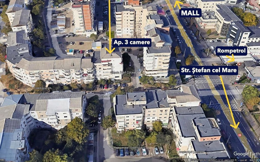 Apartament cu 3 camere de vânzare în zona Stefan cel Mare