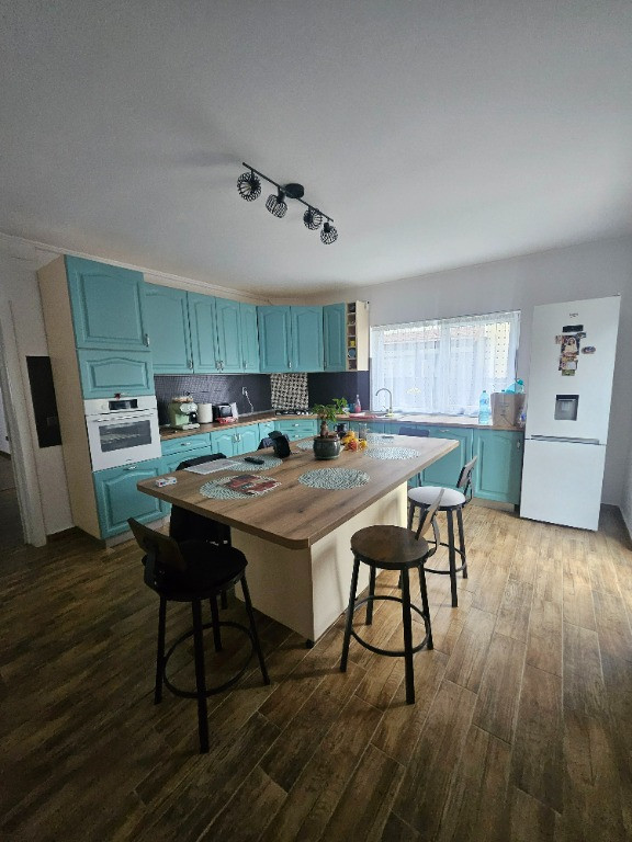 Vila individuala P+1+pod+garaj+curte amenajata,Bragadiru nou