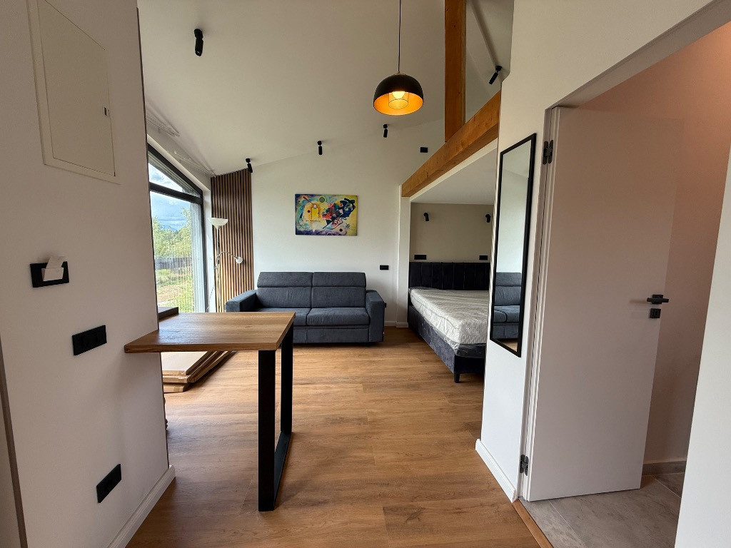 Inchriez complex case de vacanta in Rasnov, zona Glajarie