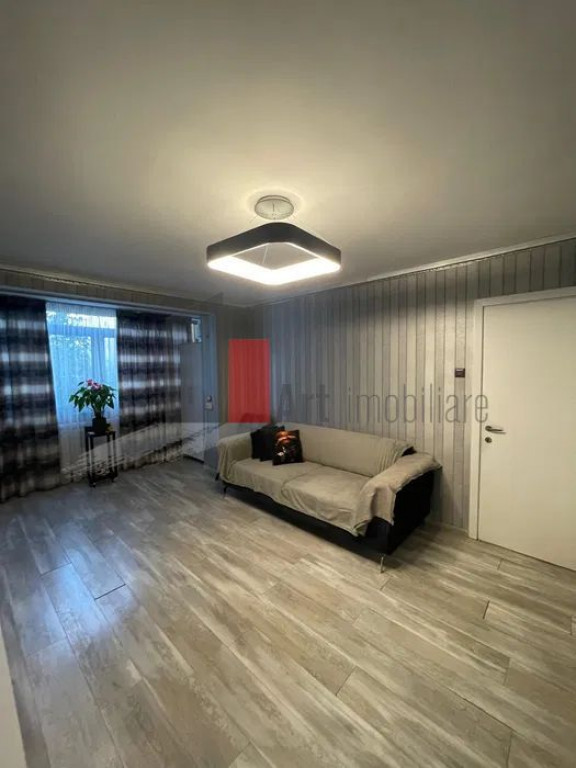 Vânzare apartament 2 camere Olteniței - Metrou Brâncov...