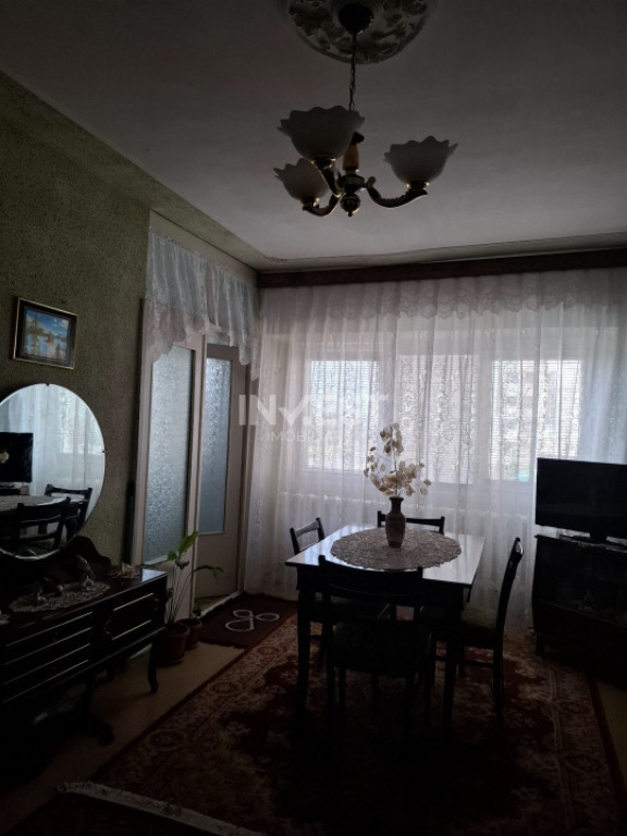 Apartament de vanzare, 2 camere, zona Pacurari - Petrom, Ias