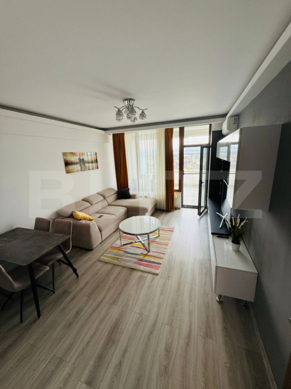 PENTHOUSE CU TERASĂ PANORAMICĂ – 2 CAMERE, ETAJ 10