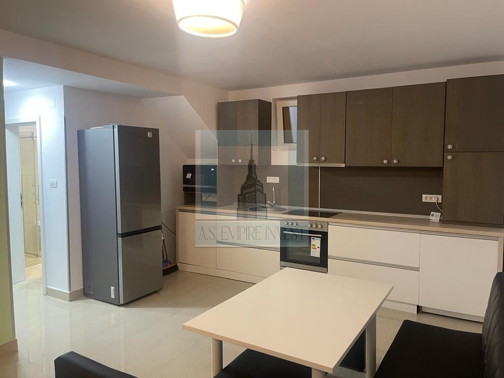 De inchiriat apartament 2 camere Str. Lunga