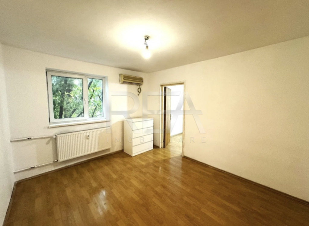 Apartament 2 camere, et 4/10-Drumul Taberei vis a vis de par