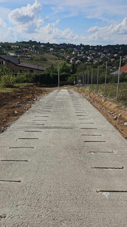 TEREN INTRAVILAN , LANGA PRIMARIA REDIU , 602 MP