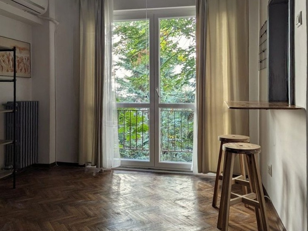 I DE INCHIRIAT I 3 CAMERE I CALEA VICTORIEI