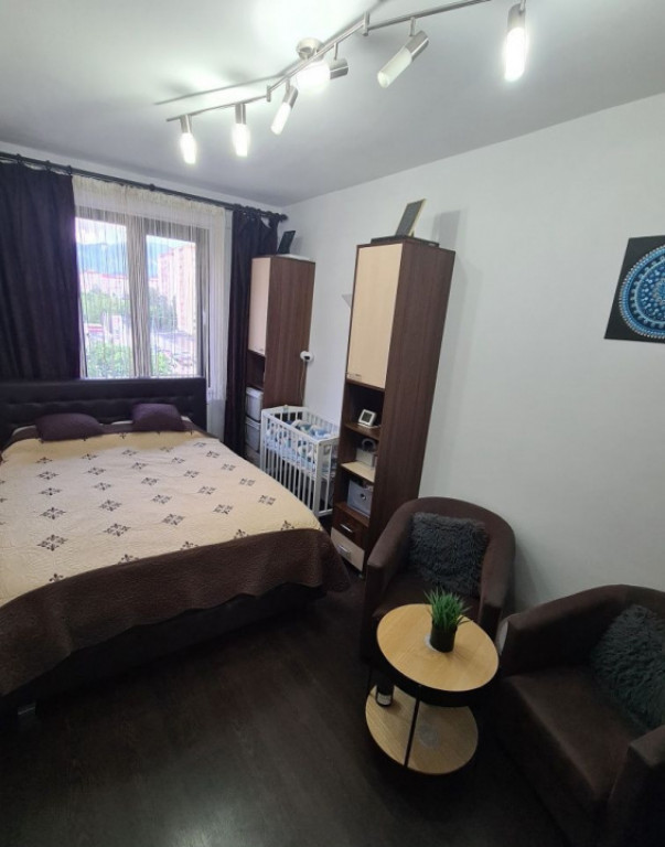 Apartament 3 camere ( Bloc reabilitat-Boxa )-Florilor-ITC