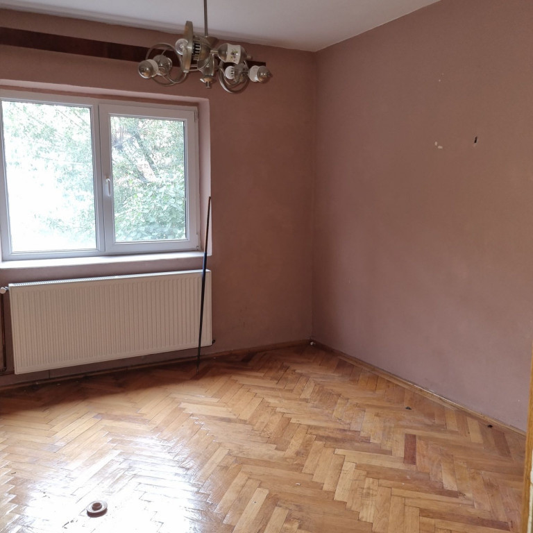 Apartament 3 camere Triaj,decomamdat,124000 Euro