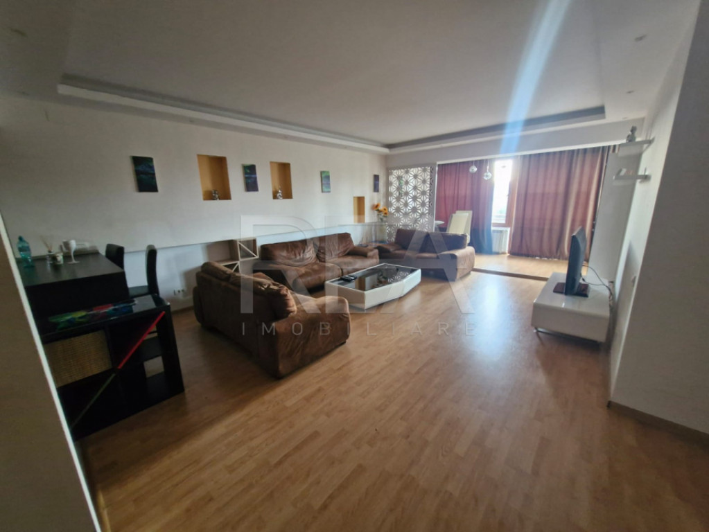 Apartament cu 2 camere vis-a-vis de Mall Vitan în bloc nou