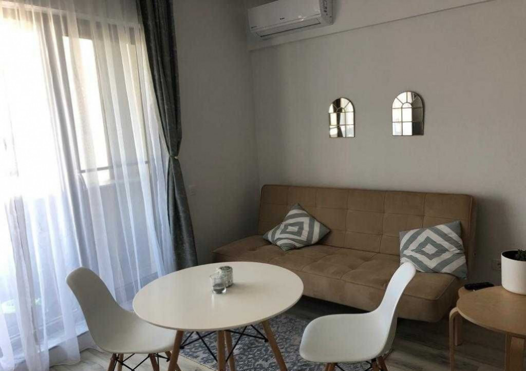 Studio Distror / Day Residence / 3 minute Metrou | Lux | PE