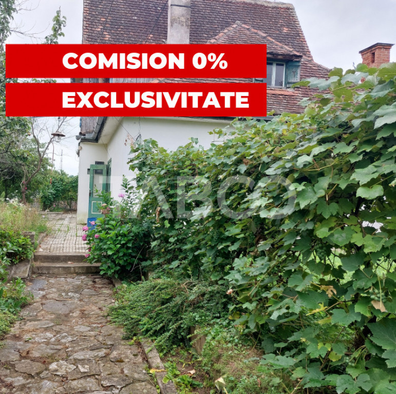 Apartament spatios la casa 82 mp 2 camere strada Livezii Cis