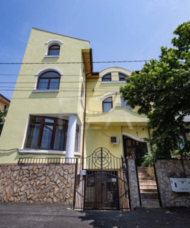 Spatiu educational intr o vila Parcul Carol