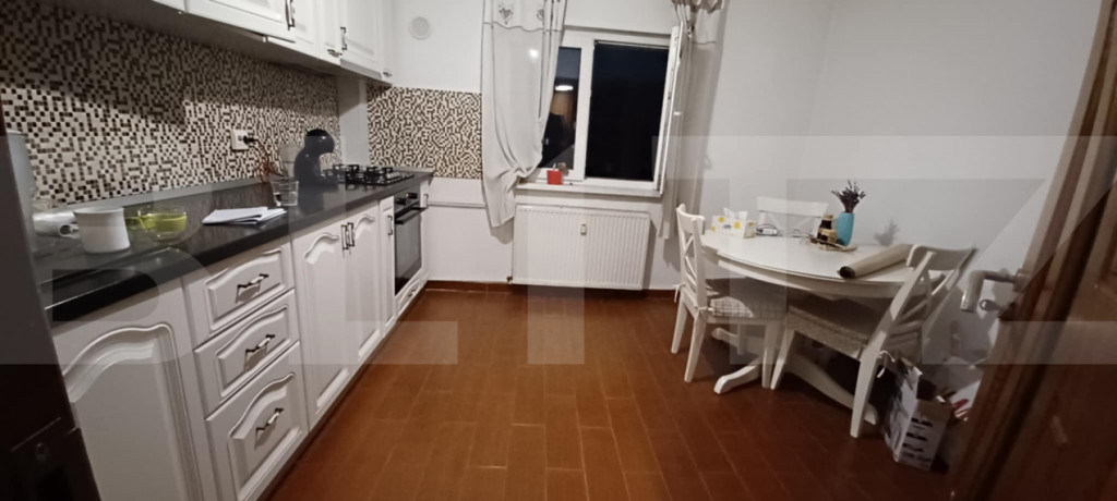 Apartament cu 3 camere, 79,5 mp, spațios, zona Lujerului ??