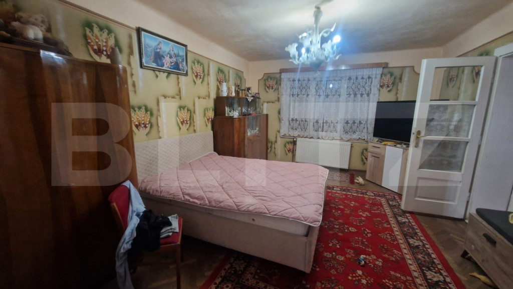 Casa 4 camere 1150 mp teren, la asfalt toate utilitatiile