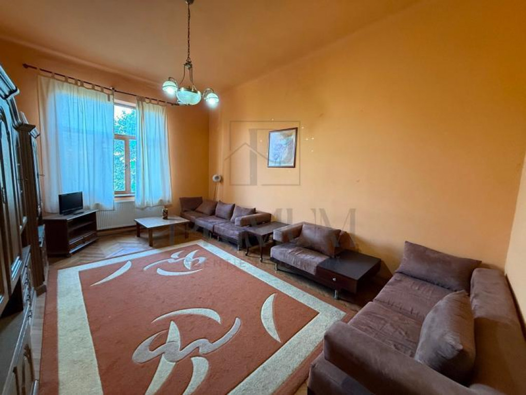 Medicina - 2 Camere - Cladire istorica - Etaj 1 - Centrala t