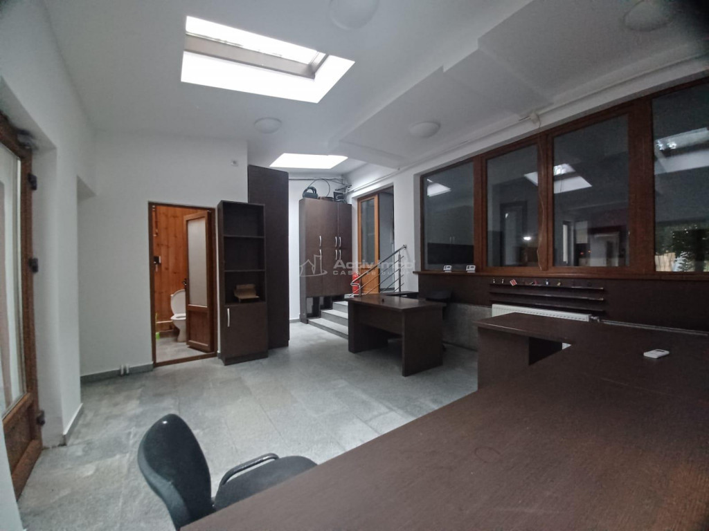 Vila Rond Cosbuc, apropiere Piata Unirii