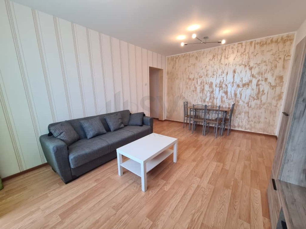 I DE INCHIRIAT I PIATA VICTORIE I 3 CAMERE I