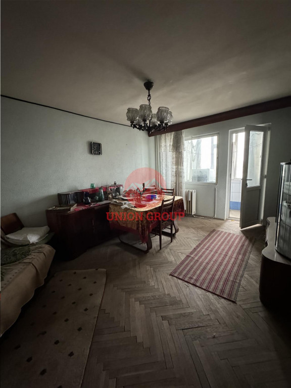 Apartament 2 Camere Decomandat, Zona Casa de Cultura