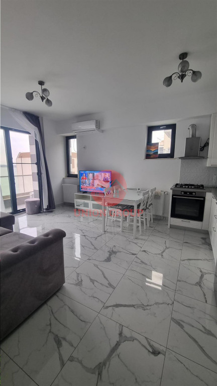 Apartament 2 camere cu vedere superba la lac, in Mamaia ?...