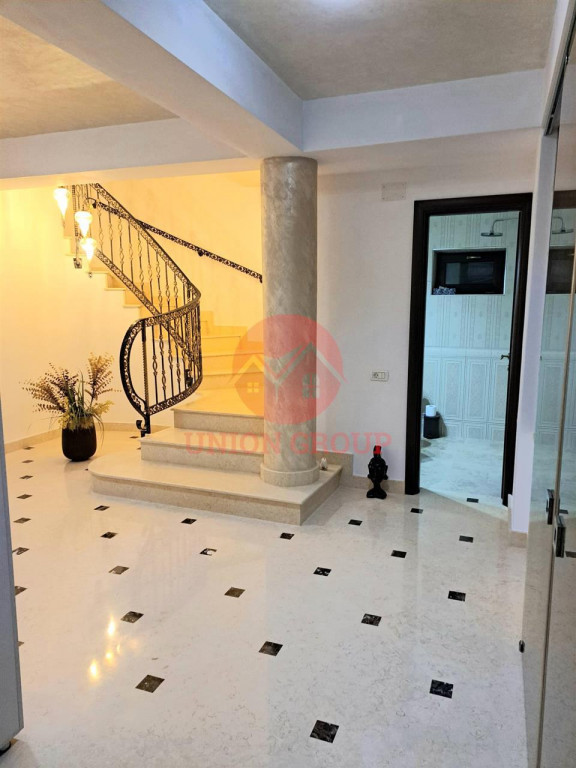 Vila Zona Turistica 7 Camere, Finisaje de Lux, Aproape de Pl