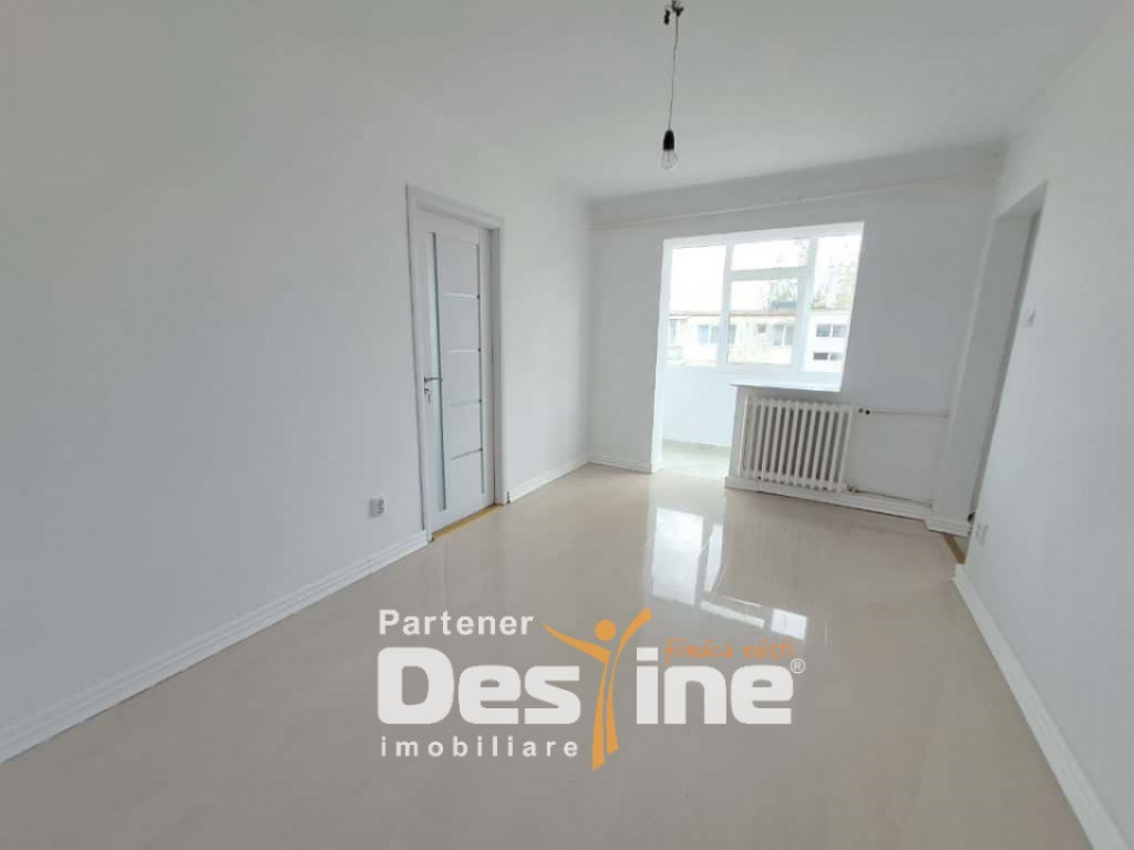 ALEXANDRU CEL BUN, Apartament 2 camere, nedecomandat, 67.90
