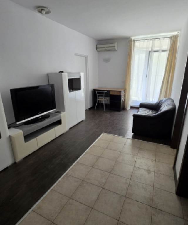 Apartament cu două camere Aradului
