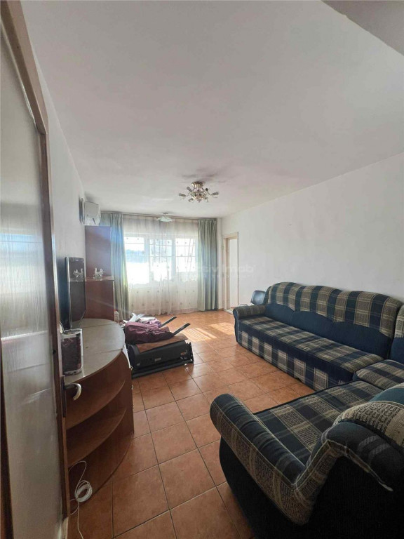 4 camere Soseaua Colentina - luminos - priveliste Lac Plumbu