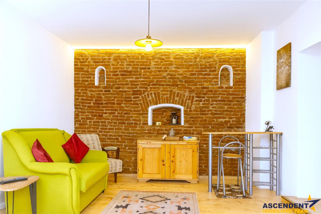 Vintage style, complet renovat si echipat, Central, Brasov