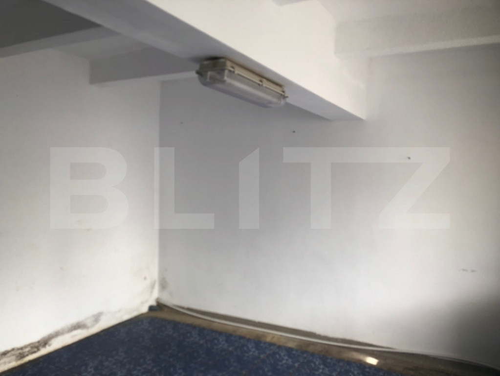 De vanzare spatiu comercial , 26mp , zona Piata mare