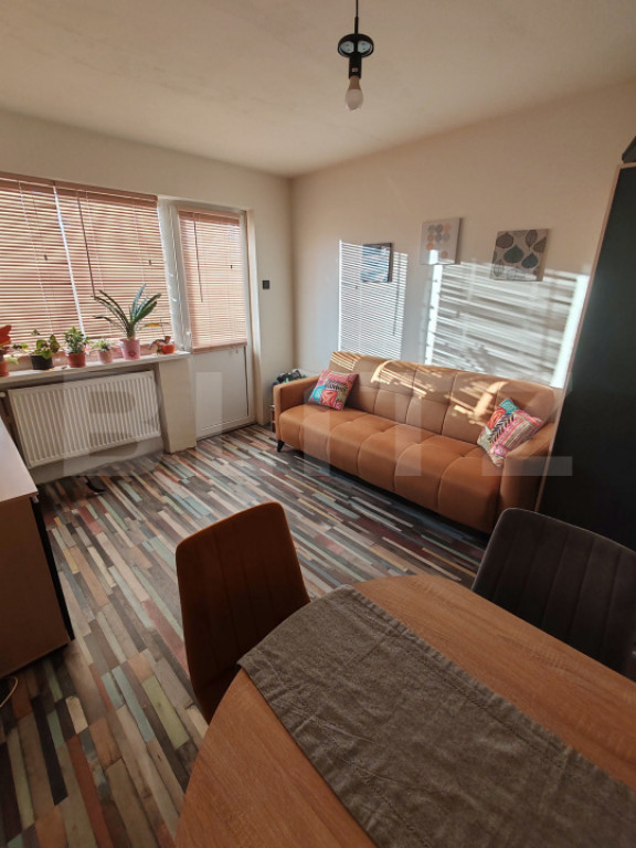 Apartament 3 camere, 48 mp, zona Budai