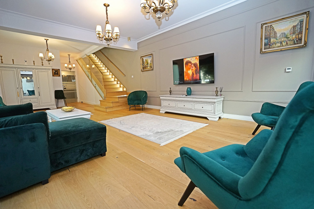 LUX Urban in Dristor-Park Lake-IOR Vila Exclusivista