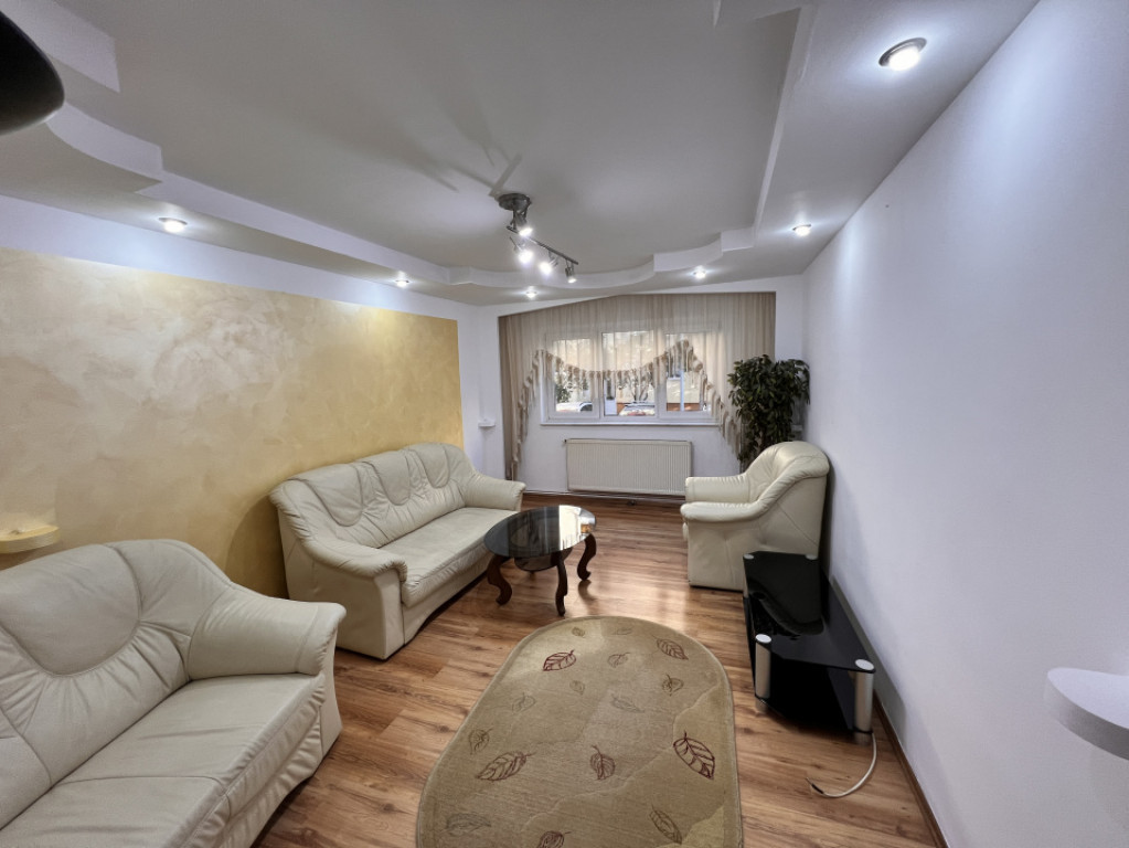 Ap 3 camere foarte spatios iorga viteazu parter