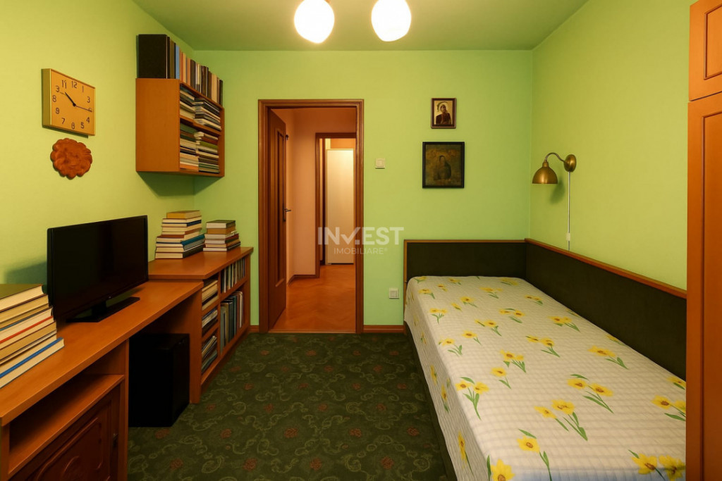 Apartament cu 3 camere decomandat-Tatarasi-Liceul Teoretic A