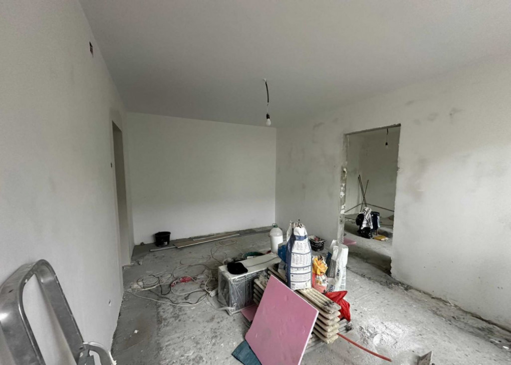 Apartament 2 camere 50mp P. Ros, et 1