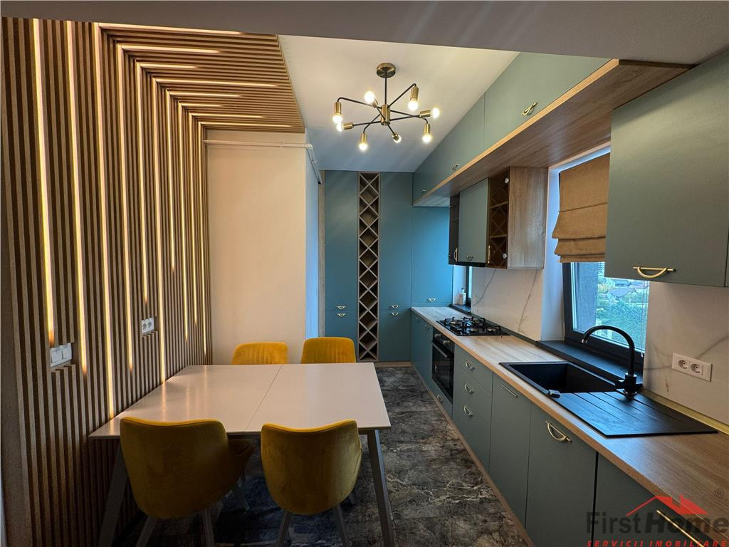 Penthouse 100 mp, mobilat bloc nou, ultracentral, comision