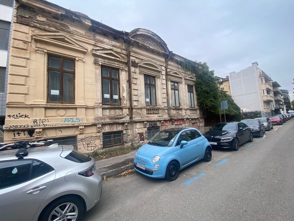 Vila renovabila Calea Victoriei - Vernescu