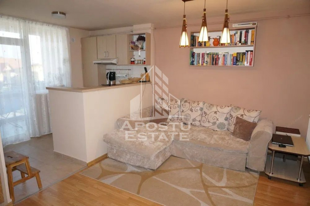 Apartament cu 2 camere, zona Girocului, Centrala Proprie