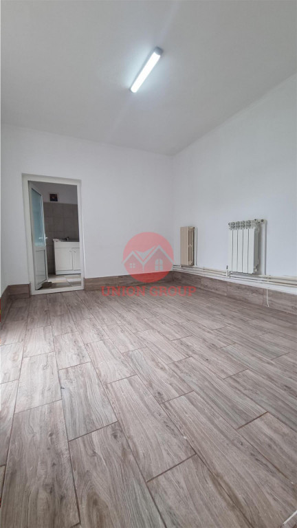 Spatiu Comercial 35mp – Ideal Birou sau Depozit – Zon...