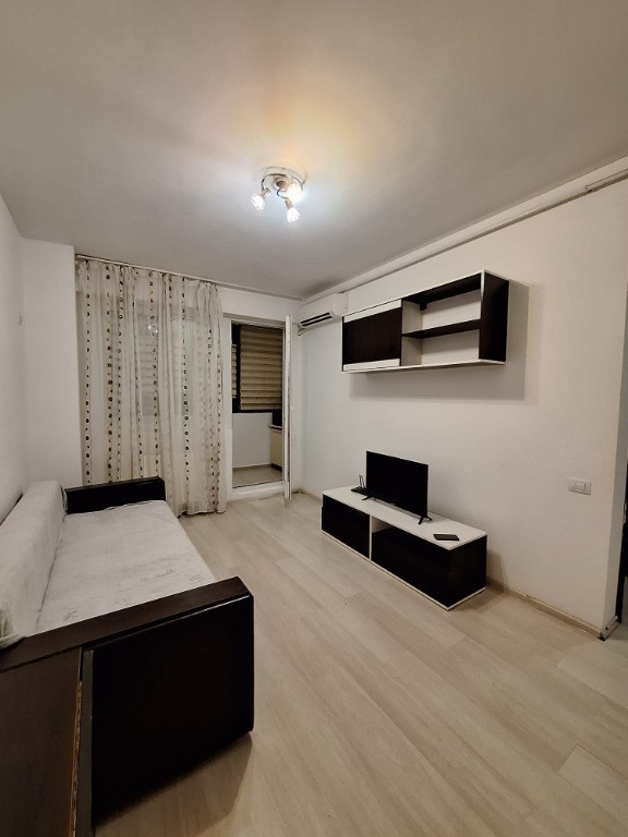 Proprietar Apartament 2 camere Militari Residence str. Tineretului