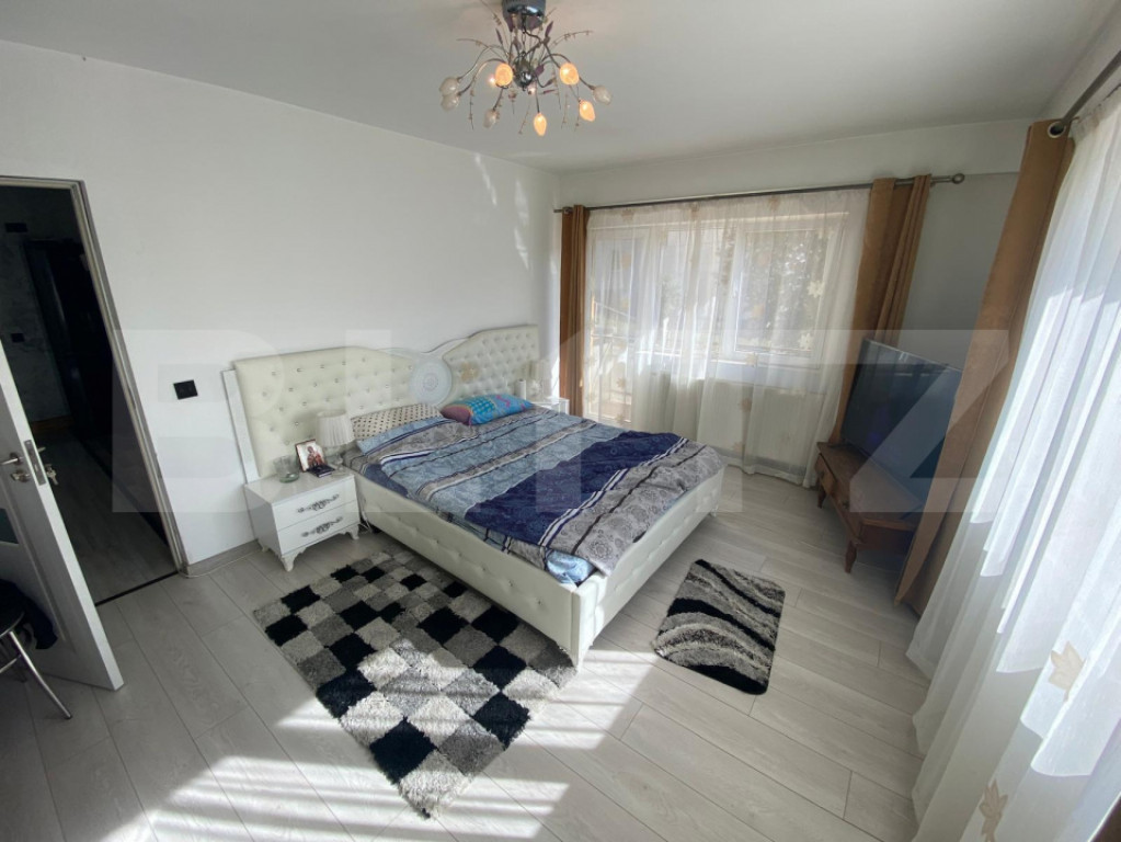 Apartament 3 camere, 60 mp, 2 balcoane, 2 parcari, Baciu, Re