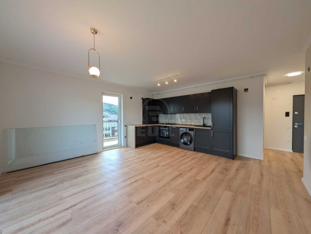 Apartament 3 camere decomandate ansamblu New City Cetatii