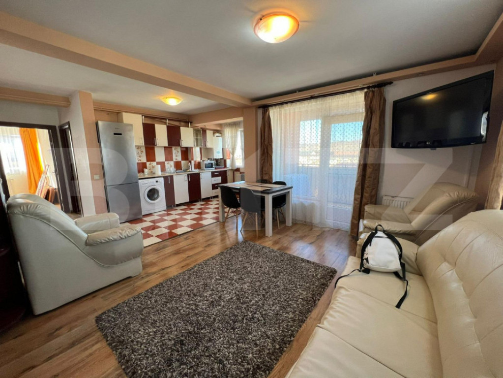 Apartament 3 camere, 67 mp, parcare , zona Teilor