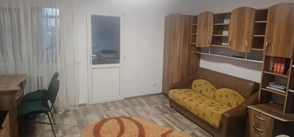 APARTAMENT 1 CAMERA, TATARASI, ETAJ INTERMEDIAR,BLOC FARA RI