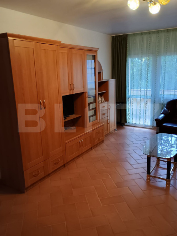 Apartament 2 camere, 70 mp, zona Nicolina