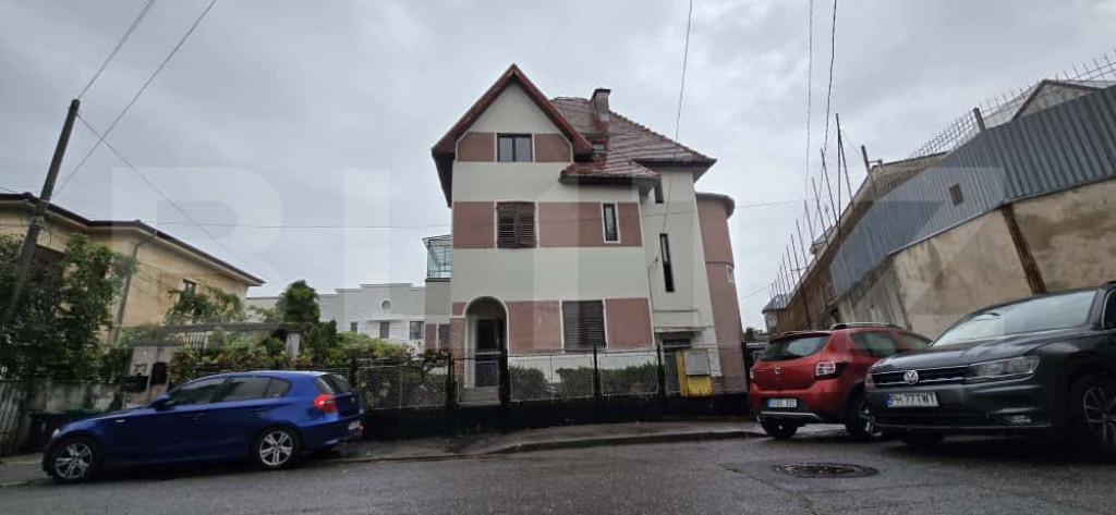 Casa individuala, 310,58 mp, zona Central