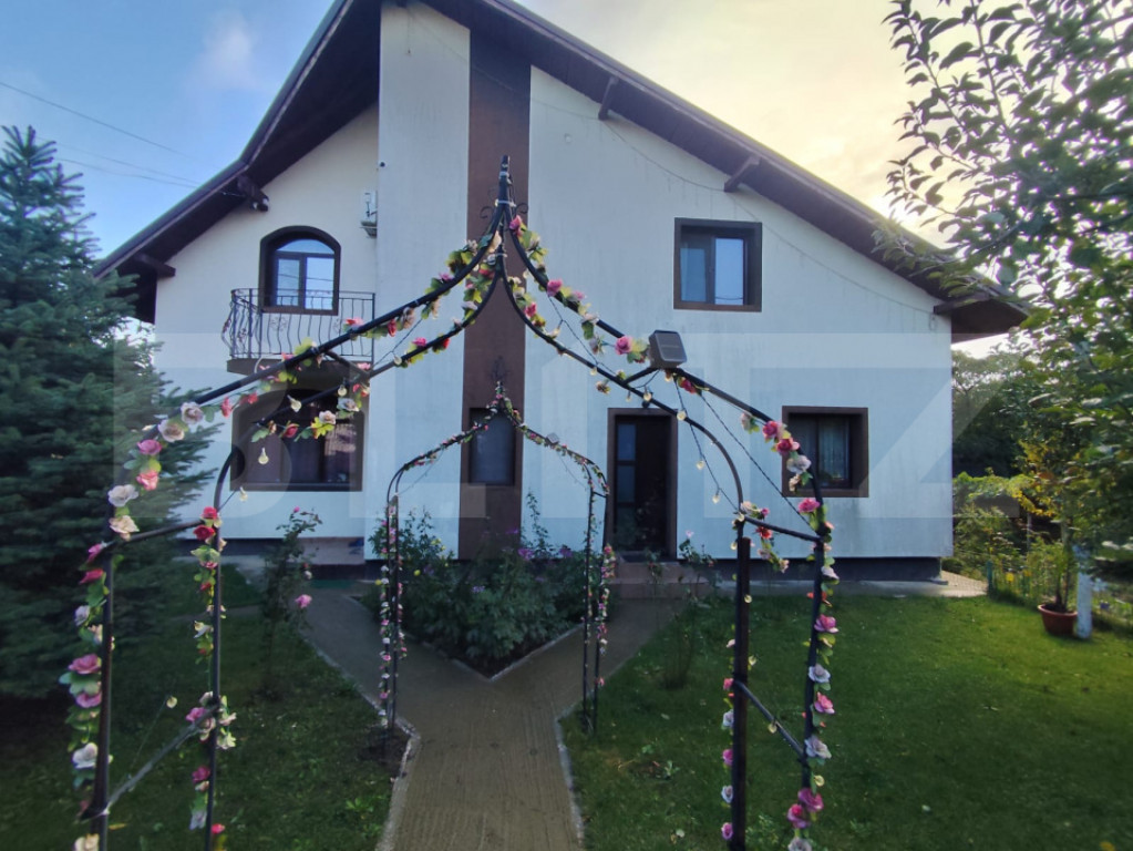 Casa 2 in 1, pentru 2 familii, 130 mp utili, Lunca Cetatuii