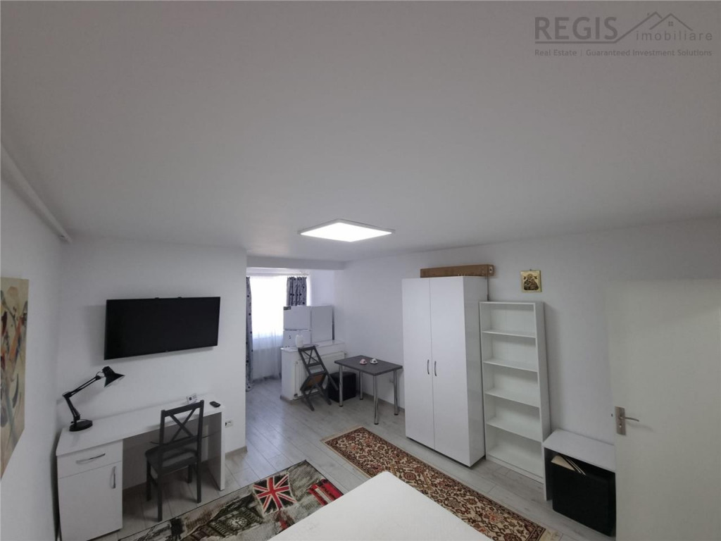 Garsoniera de inchiriat B-dul Saturn, Brasov